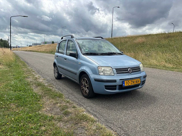 Fiat panda 1.2 young 2008 | 10-zn-nh i - afbeelding 1 van  8