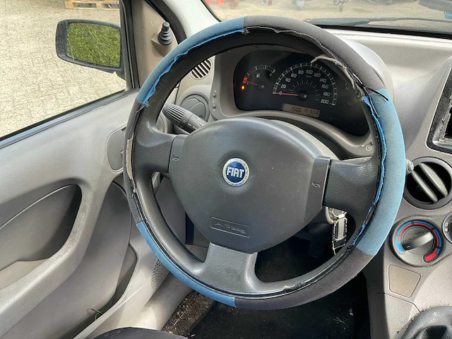 Fiat panda 61-pb-pp - afbeelding 11 van  30