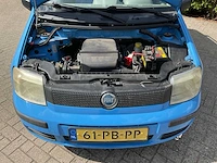 Fiat panda 61-pb-pp - afbeelding 16 van  30