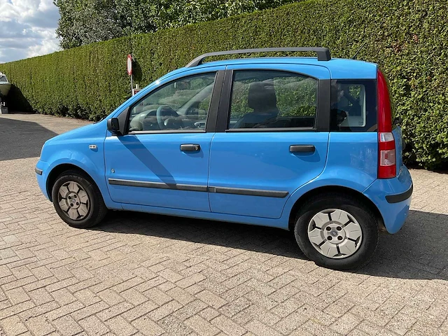 Fiat panda 61-pb-pp - afbeelding 22 van  30