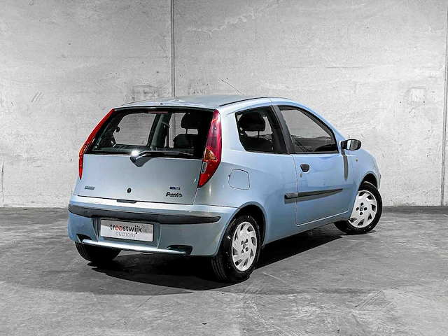 Fiat punto 1.2 go! 60pk 2002, 26-jp-lg - afbeelding 2 van  35