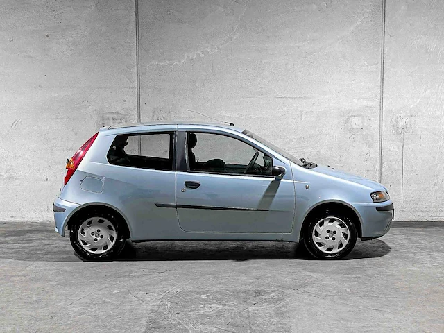 Fiat punto 1.2 go! 60pk 2002, 26-jp-lg - afbeelding 34 van  35