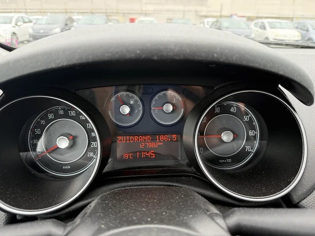 Fiat punto 1.2i easy 69, 2013 - afbeelding 4 van  23