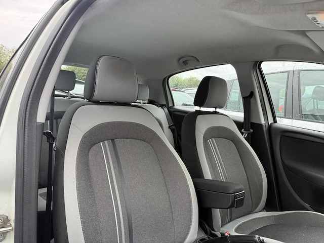 Fiat punto 1.2i easy 69, 2013 - afbeelding 13 van  23