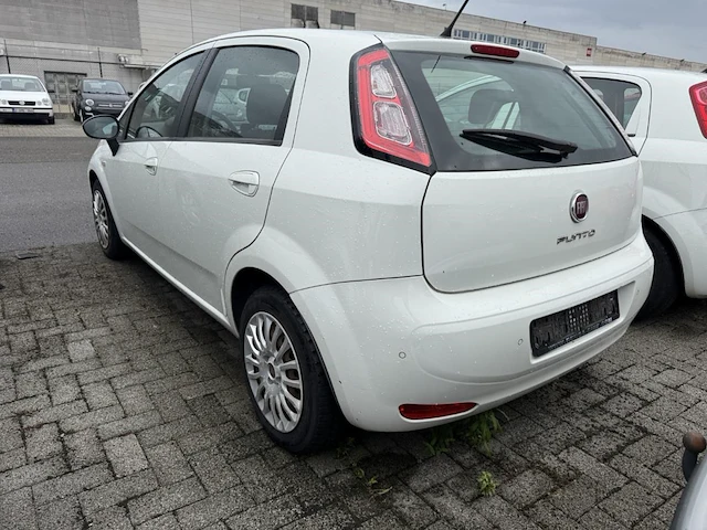 Fiat punto 1.2i easy 69, 2013 - afbeelding 19 van  23