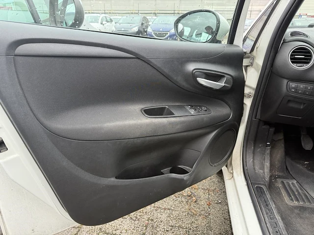 Fiat punto 1.2i easy 69, 2013 - afbeelding 20 van  23