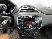 Fiat punto 1.2i street 69,2014 - afbeelding 25 van  26