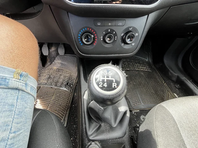 Fiat punto 1.2i street 69,2014 - afbeelding 26 van  26