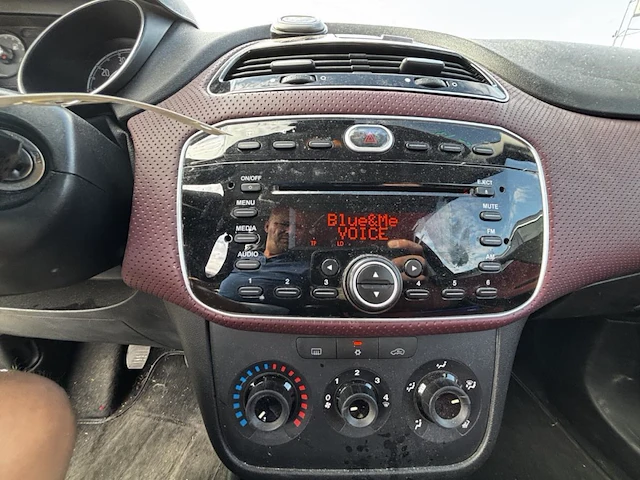Fiat punto, 2010 - afbeelding 3 van  31