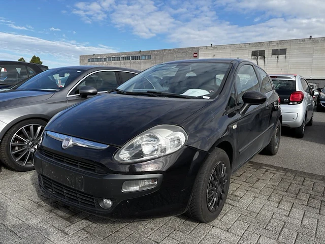 Fiat punto, 2010 - afbeelding 1 van  31