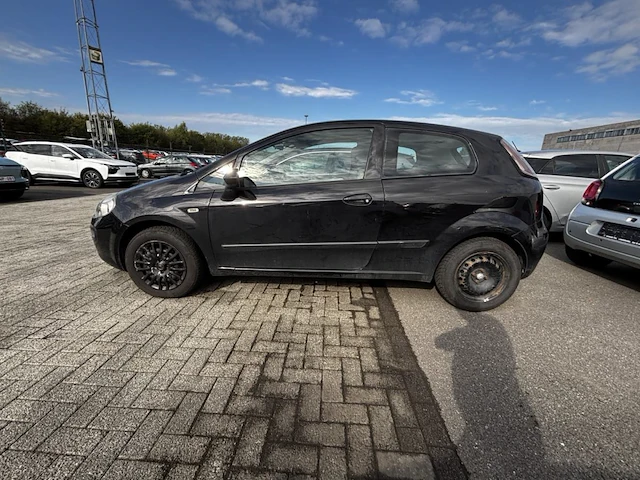Fiat punto, 2010 - afbeelding 29 van  31