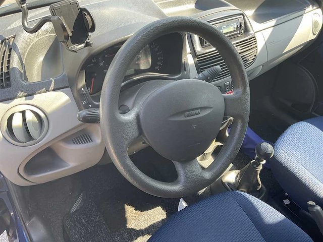 Fiat punto 32-hb-jx - afbeelding 2 van  26
