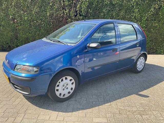 Fiat punto 32-hb-jx - afbeelding 19 van  26