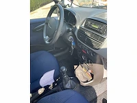 Fiat punto 32-hb-jx - afbeelding 26 van  26