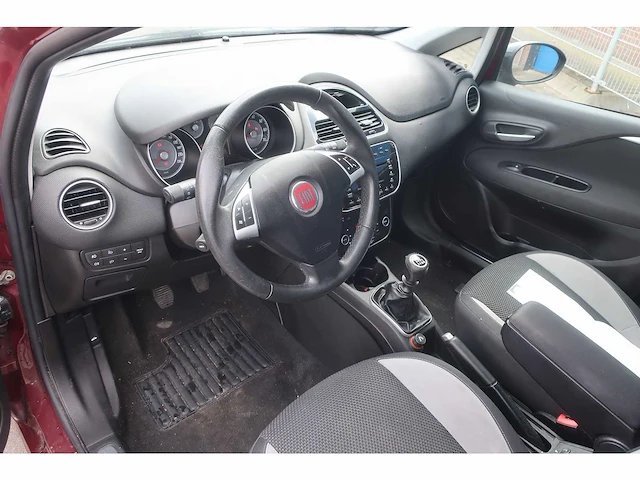 Fiat punto evo 0.9 twinair easy, 13-xtj-1 - afbeelding 11 van  17