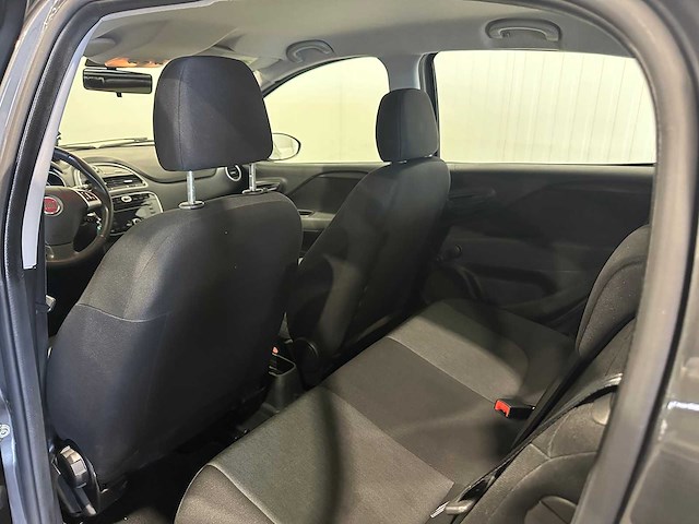 Fiat punto evo 0.9 twinair street 5-xdt-50 - afbeelding 2 van  18
