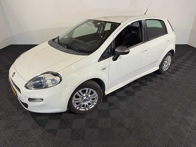 Fiat punto evo 0.9 twinair young, 5-xkv-72 - afbeelding 1 van  16