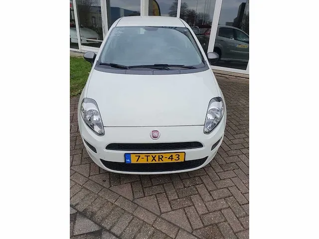 Fiat punto evo 0.9 twinair young, 7-txr-43 - afbeelding 1 van  9