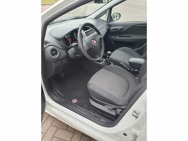 Fiat punto evo 0.9 twinair young, 7-txr-43 - afbeelding 3 van  9