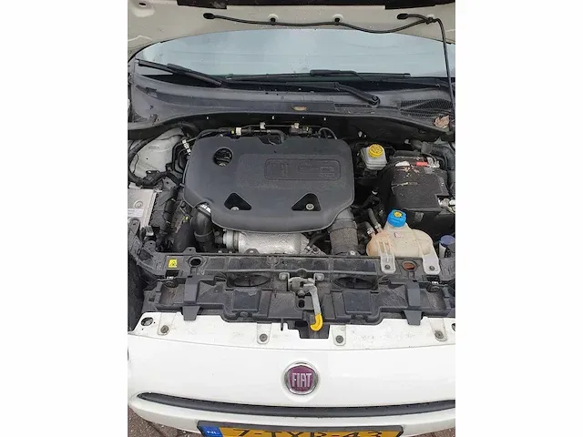 Fiat punto evo 0.9 twinair young, 7-txr-43 - afbeelding 9 van  9