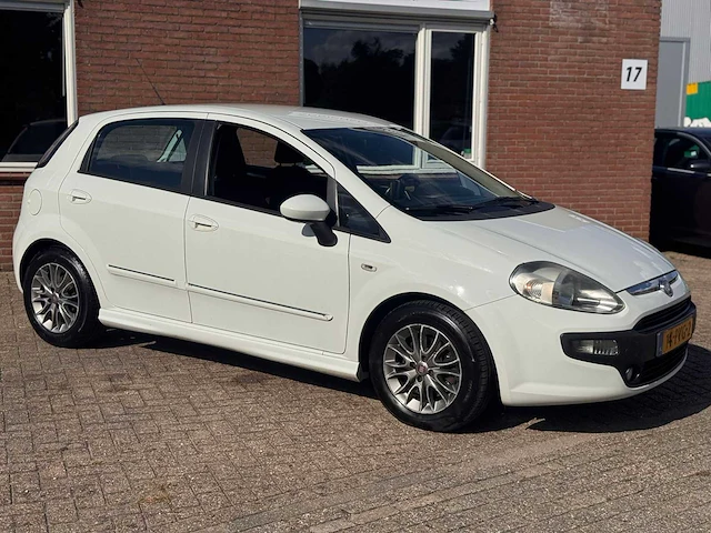 Fiat punto evo 1.3 m jet dynamic, 14-pvg-2 - afbeelding 11 van  16