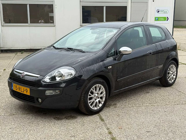 Fiat punto evo 1.3 m-jet dynamic, 15-rlj-9 - afbeelding 1 van  10