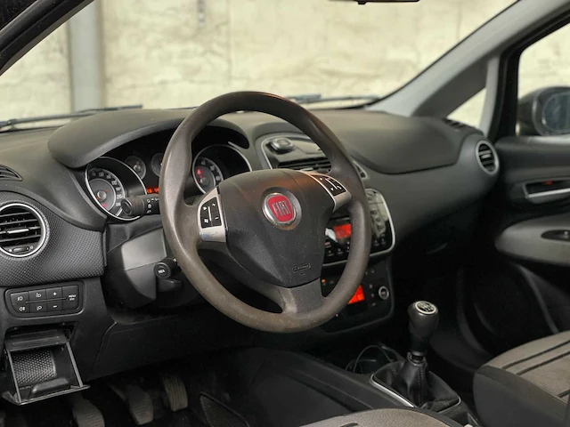 Fiat punto evo 1.3 m-jet dynamic 84pk 2011, 87-nzx-2 - afbeelding 9 van  38