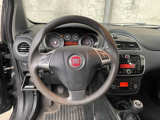 Fiat punto evo 1.3 m-jet dynamic 84pk 2011, 87-nzx-2 - afbeelding 10 van  38