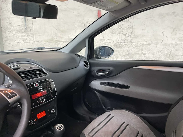 Fiat punto evo 1.3 m-jet dynamic 84pk 2011, 87-nzx-2 - afbeelding 11 van  38