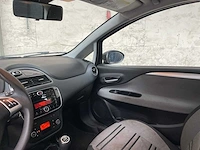 Fiat punto evo 1.3 m-jet dynamic 84pk 2011, 87-nzx-2 - afbeelding 11 van  38
