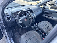 Fiat punto evo 1.3 m-jet dynamic car 2010 | 25-nvk-4 - afbeelding 3 van  25