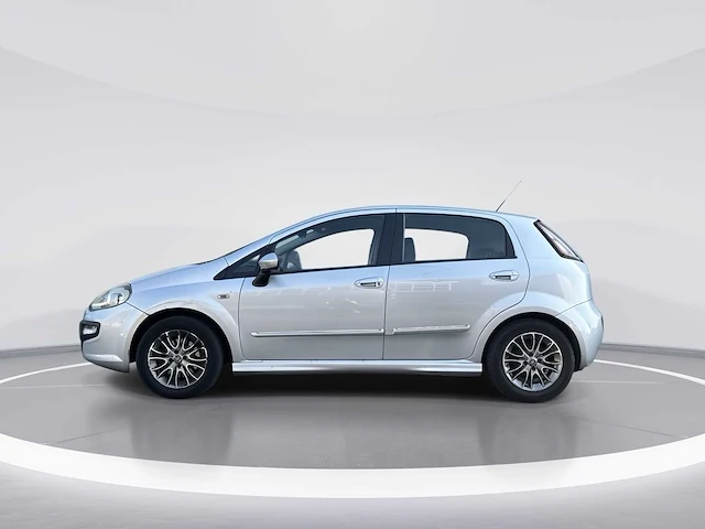 Fiat punto evo 1.3 m-jet dynamic car 2010 | 25-nvk-4 - afbeelding 19 van  25