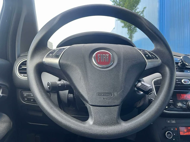 Fiat punto evo 1.3 m-jet dynamic car 2012 | 73-tpp-9 - afbeelding 5 van  25