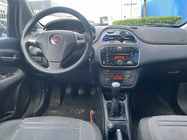 Fiat punto evo 1.3 m-jet dynamic car 2012 | 73-tpp-9 - afbeelding 14 van  25
