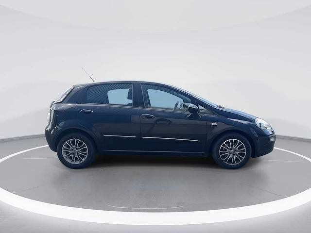 Fiat punto evo 1.3 m-jet dynamic car 2012 | 73-tpp-9 - afbeelding 25 van  25