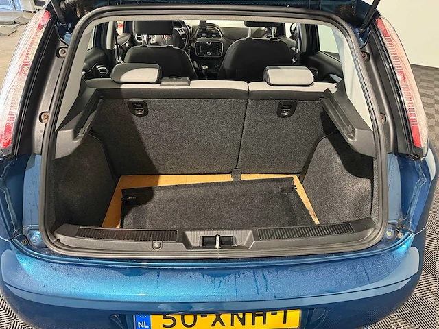 Fiat punto evo 1.3 m-jet easy, 50-xnh-1 - afbeelding 7 van  13