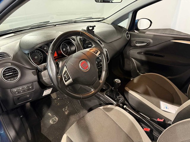 Fiat punto evo 1.3 m-jet easy, 50-xnh-1 - afbeelding 11 van  13