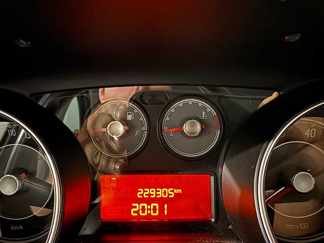 Fiat punto evo 1.3 m-jet easy, 50-xnh-1 - afbeelding 12 van  13