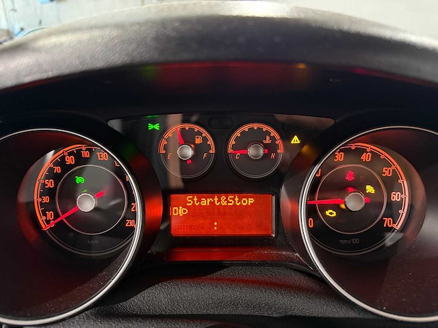 Fiat punto evo 1.3 m-jet easy, 50-xnh-1 - afbeelding 13 van  13