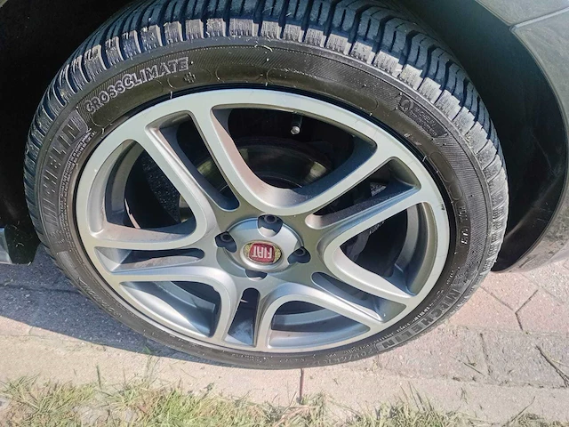 Fiat punto evo 1.3 m jet lounge, hl-717-n - afbeelding 2 van  15