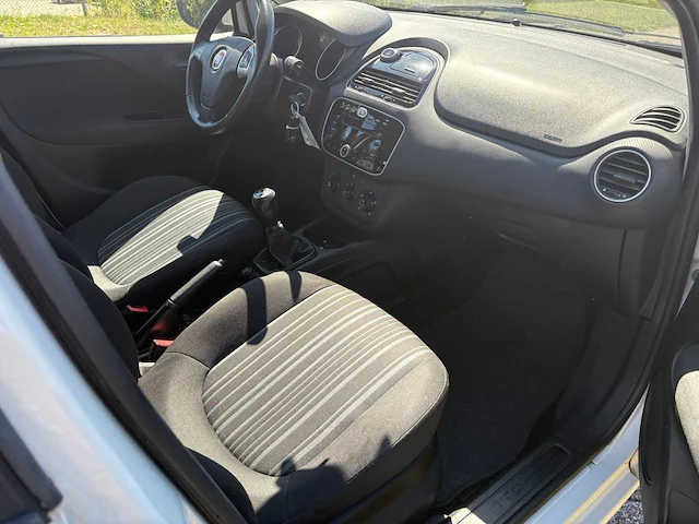 Fiat punto evo 1.3 m-jet mylife , 19-rzn-7 - afbeelding 5 van  22