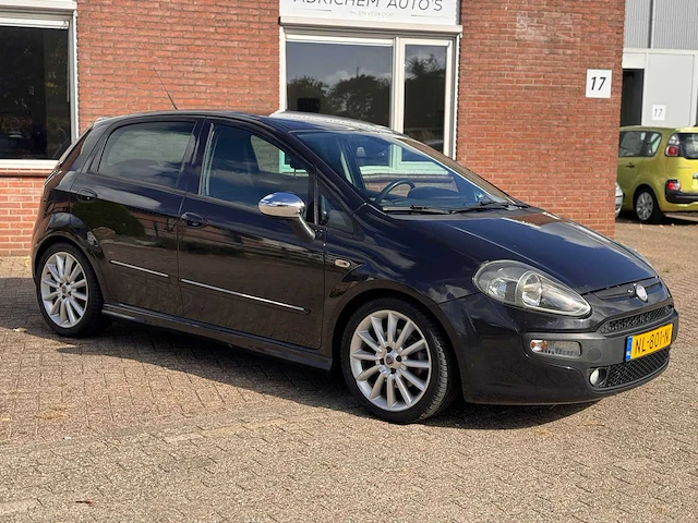 Fiat punto evo 1.4-16v m-air sport , nl-801-n - afbeelding 12 van  18