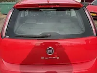 Fiat punto evo personenauto - afbeelding 2 van  28