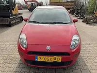 Fiat punto evo personenauto - afbeelding 25 van  28
