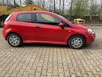Fiat punto evo personenauto - afbeelding 26 van  28