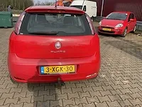 Fiat punto evo personenauto - afbeelding 27 van  28
