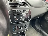 Fiat punto evo personenauto - afbeelding 7 van  22