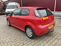 Fiat punto evo personenauto - afbeelding 17 van  22