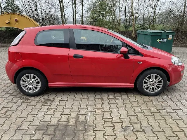 Fiat punto evo personenauto - afbeelding 20 van  22