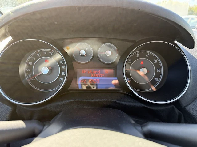 Fiat punto street, 2015 - afbeelding 6 van  22